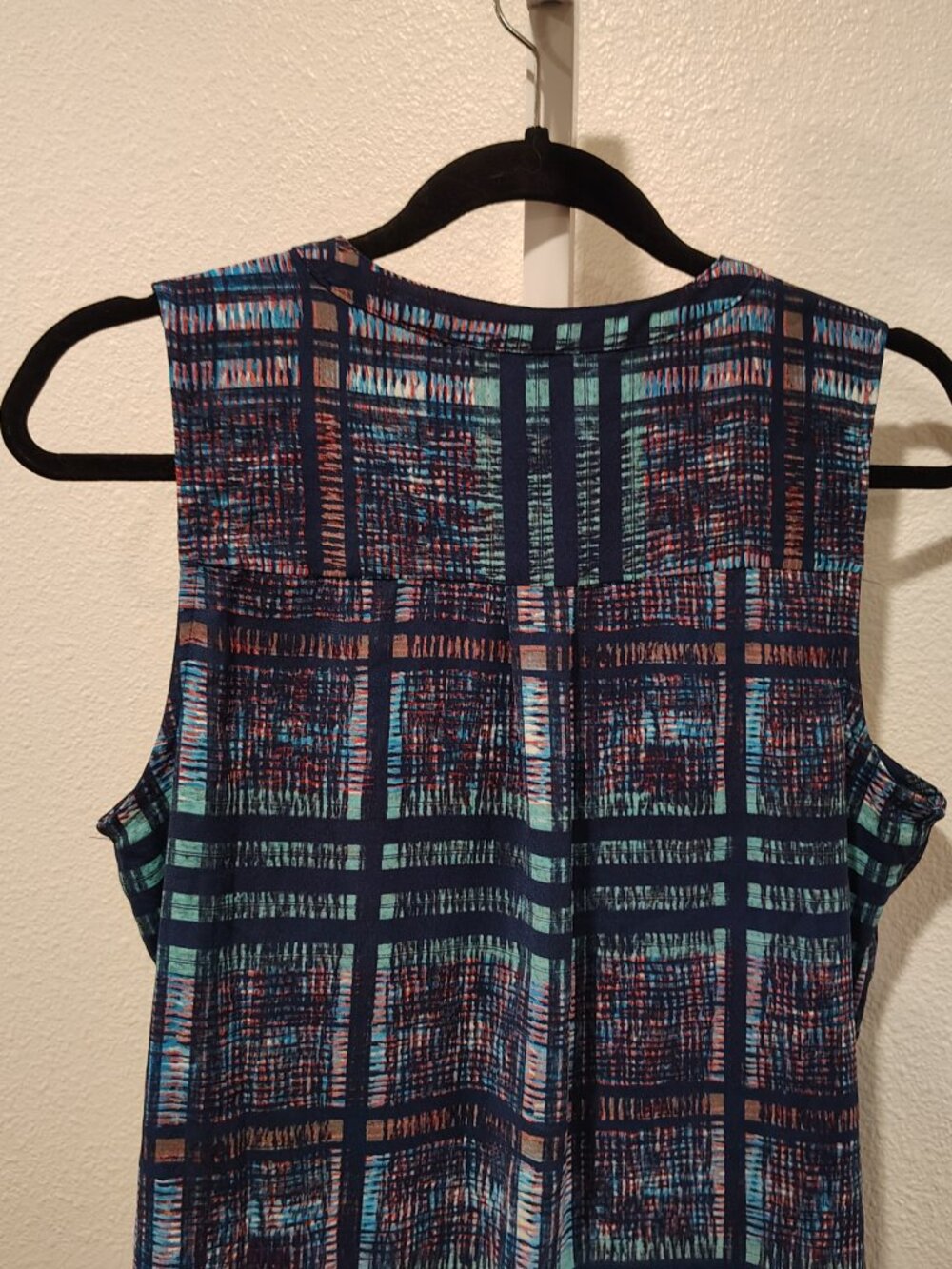 Apt. 9 Tank Top Size Medium Polyester Sleeveless Abstract Plaid Zipper - Picture 8 of 10